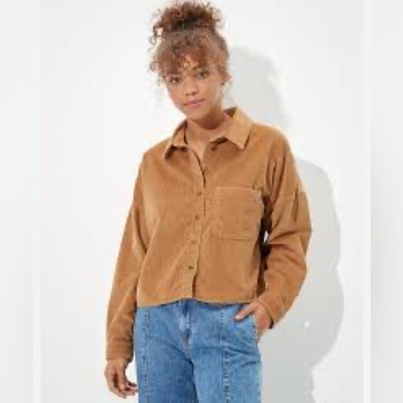 American Eagle Corduroy Cropped Button Up Shirt Tan Size Large - Picture 1 of 10